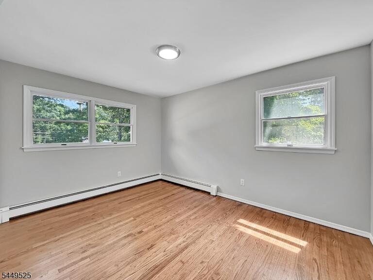 Property listing MLS 4043417 photo 26