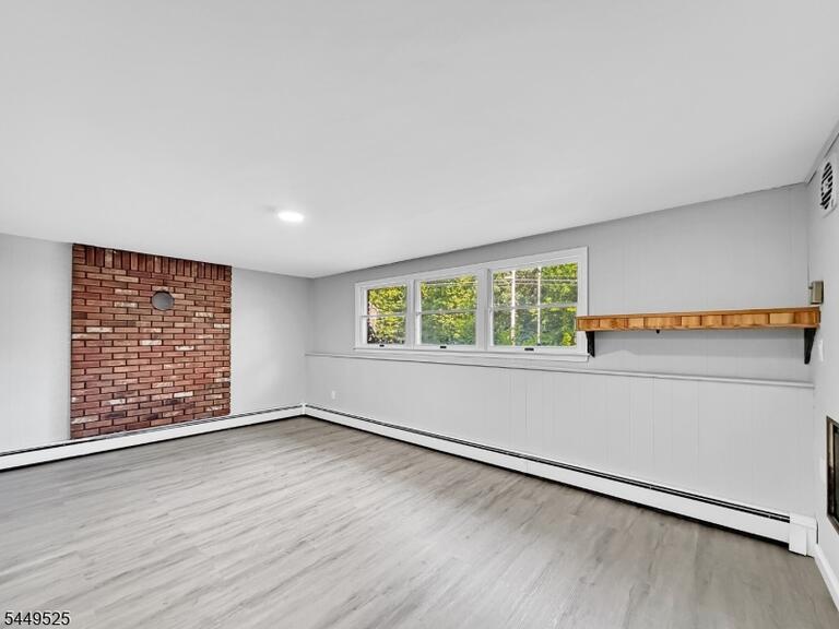 Property listing MLS 4043417 photo 33