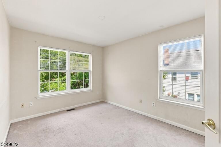 Property listing MLS 4043507 photo 12