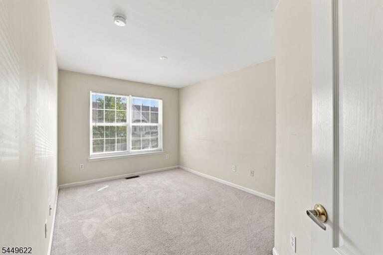 Property listing MLS 4043507 photo 15