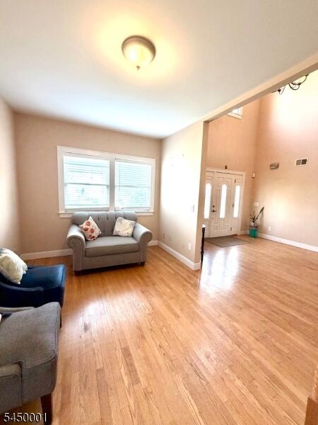 Property listing MLS 4043532 photo 4
