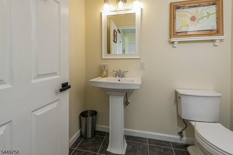 Property listing MLS 4043595 photo 19