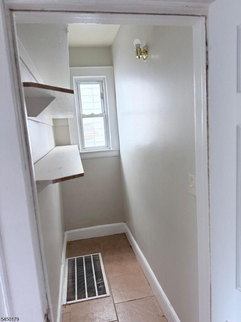 Property listing MLS 4043663 photo 13