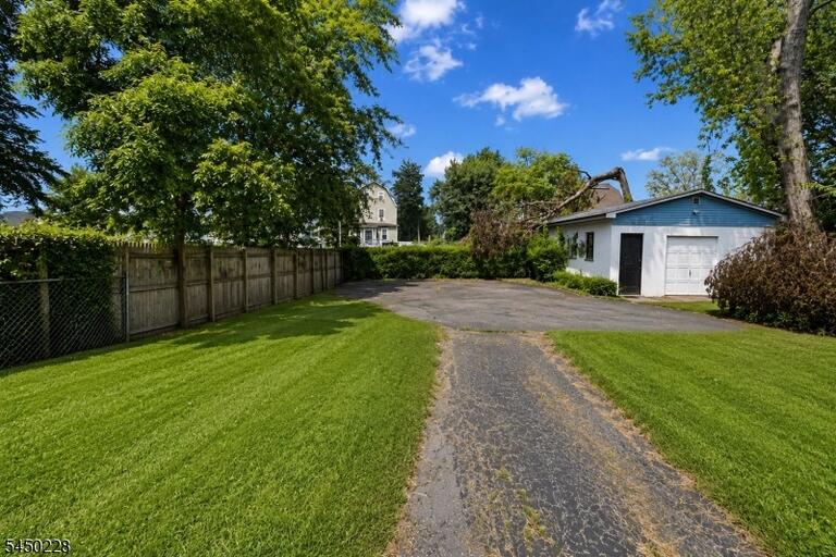 Property listing MLS 4043745 photo 5