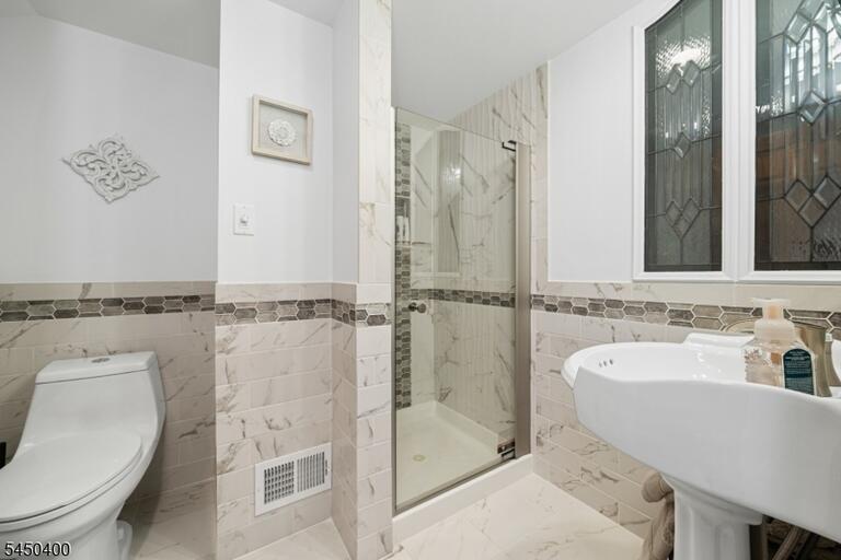 Property listing MLS 4043890 photo 29