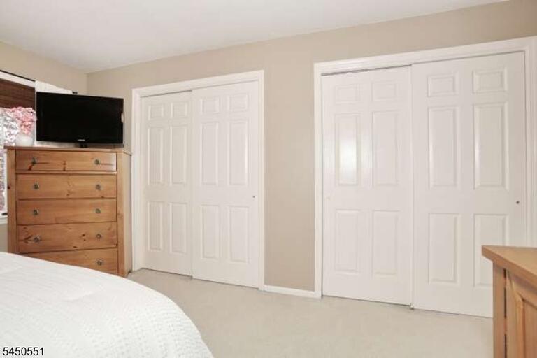 Property listing MLS 4044010 photo 13