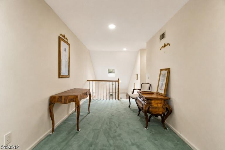 Property listing MLS 4044040 photo 15