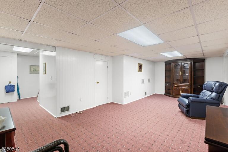 Property listing MLS 4044040 photo 25