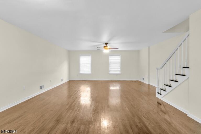 Property listing MLS 4044200 photo 11