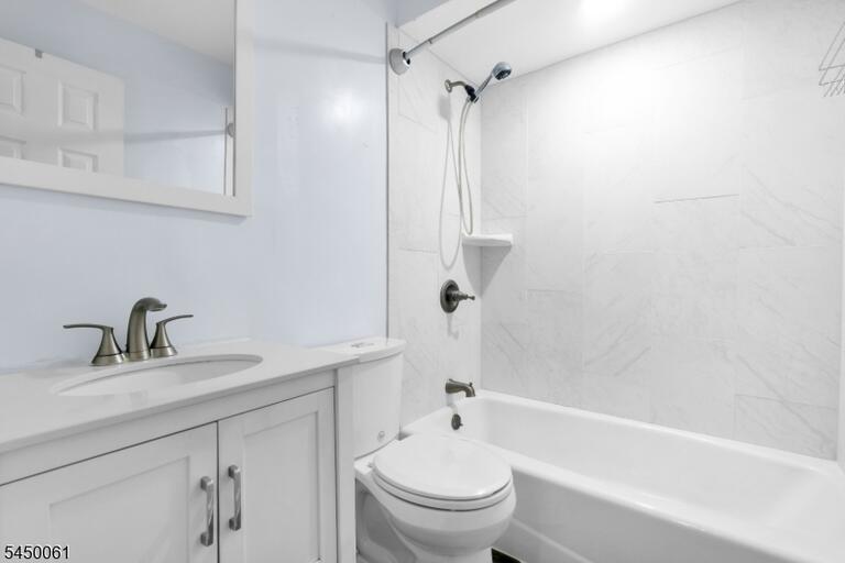 Property listing MLS 4044200 photo 19