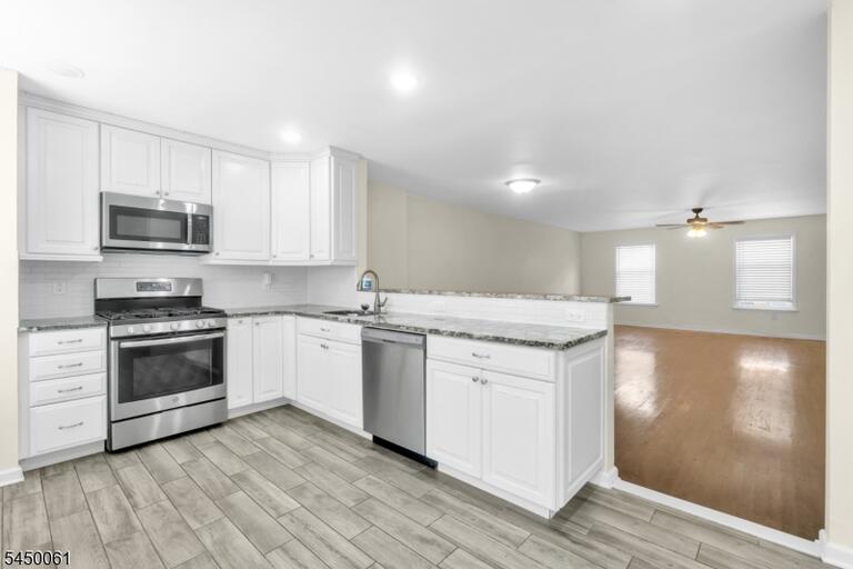 Property listing MLS 4044200 photo 8