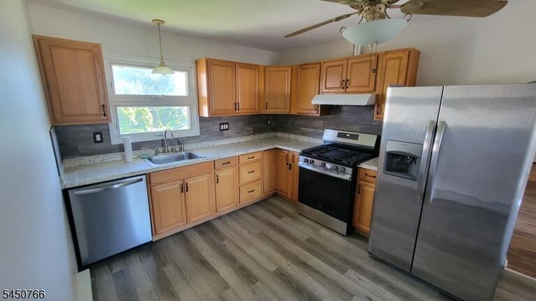 Property listing MLS 4044207 photo 4