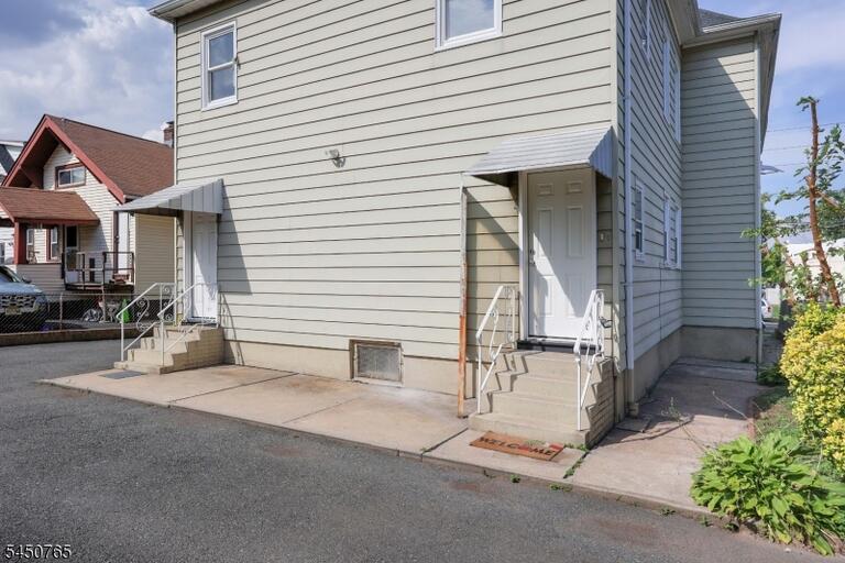 Property listing MLS 4044215 photo 15
