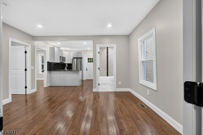 Property listing MLS 4044343 photo 17