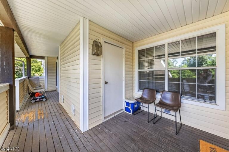 Property listing MLS 4044345 photo 26