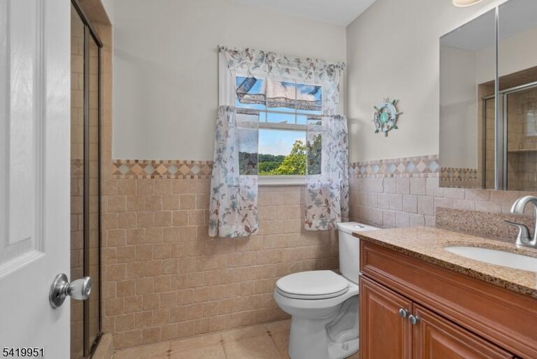 Property listing MLS 4044448 photo 22