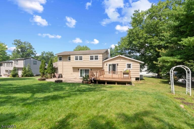 Property listing MLS 4044448 photo 37