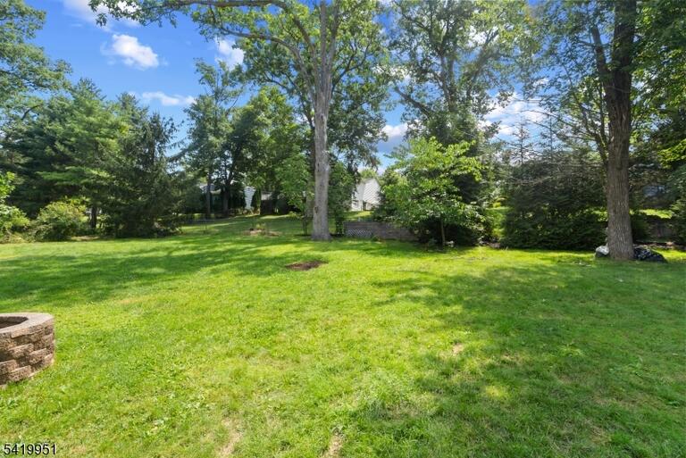 Property listing MLS 4044448 photo 39