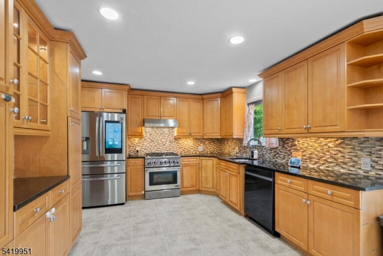 Property listing MLS 4044448 photo 8