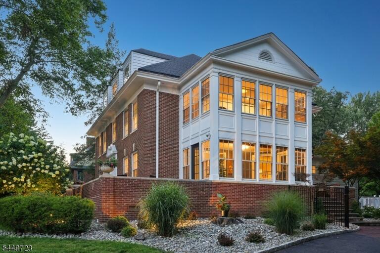 image-4044469-3.jpeg