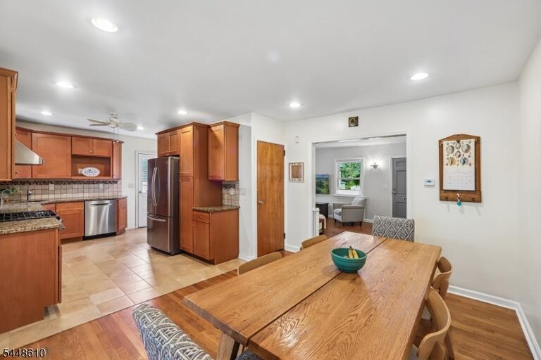 Property listing MLS 4044475 photo 15