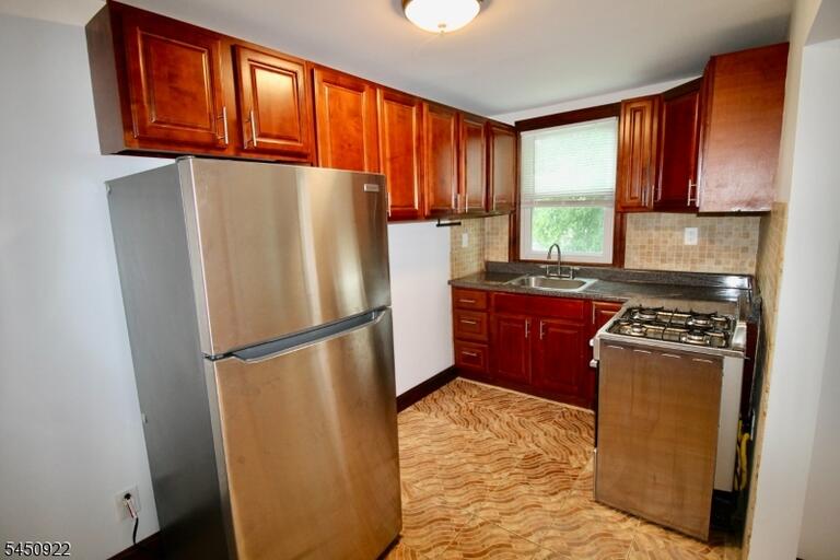 Property listing MLS 4044519 photo 5