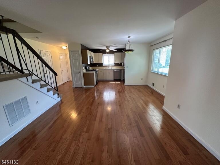Property listing MLS 4044547 photo 9