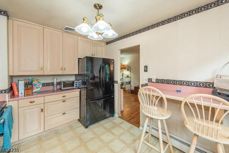 Property listing MLS 4044584 photo 10