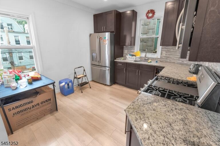 Property listing MLS 4044601 photo 18