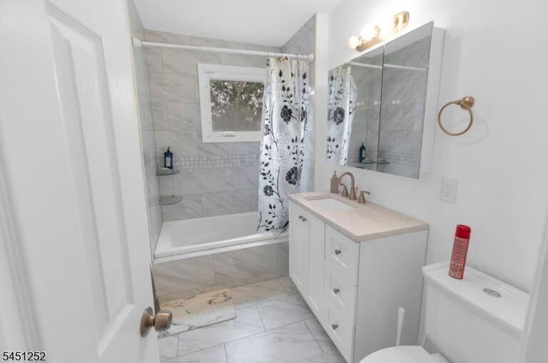 Property listing MLS 4044601 photo 20