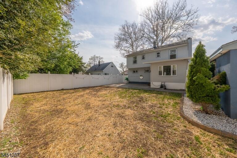 Property listing MLS 4044629 photo 21