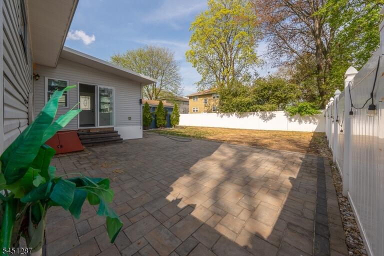 Property listing MLS 4044629 photo 22