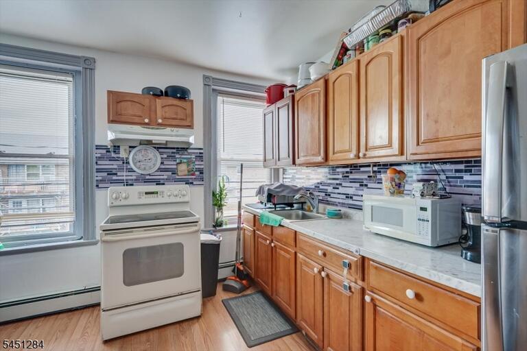 Property listing MLS 4044630 photo 25