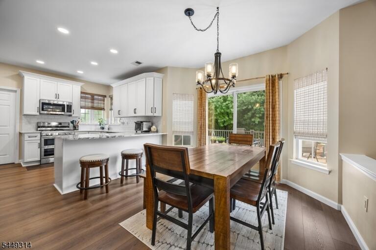 Property listing MLS 4044698 photo 6