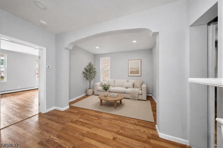 Property listing MLS 4044725 photo 10