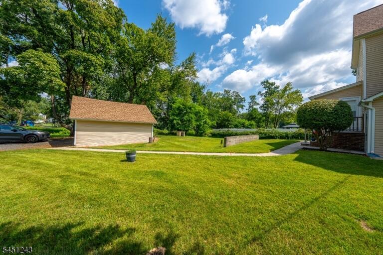 Property listing MLS 4044763 photo 6