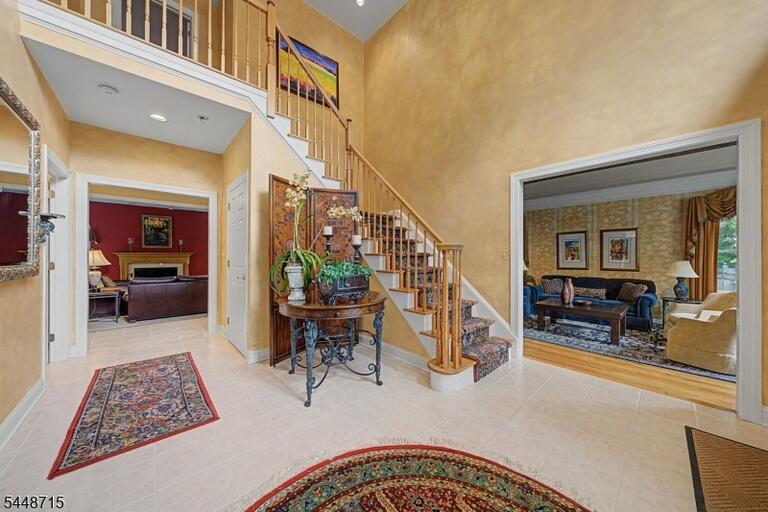 Property listing MLS 4044765 photo 3