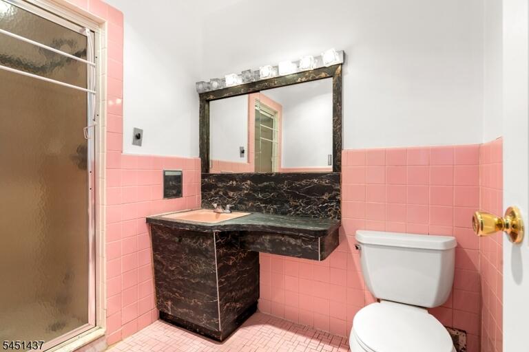 Property listing MLS 4044769 photo 27