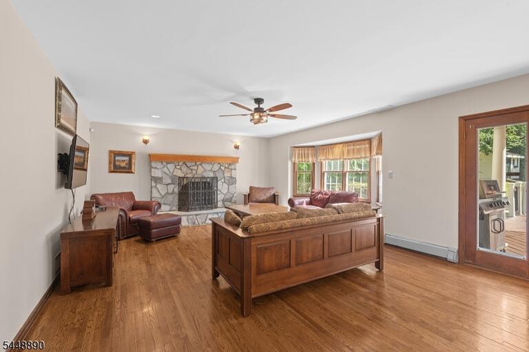 Property listing MLS 4044798 photo 11