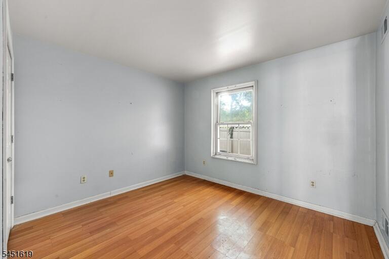 Property listing MLS 4044911 photo 6