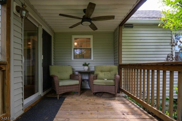 Property listing MLS 4044938 photo 30