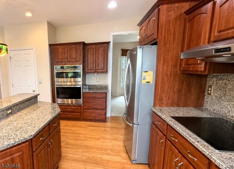 Property listing MLS 4044956 photo 12