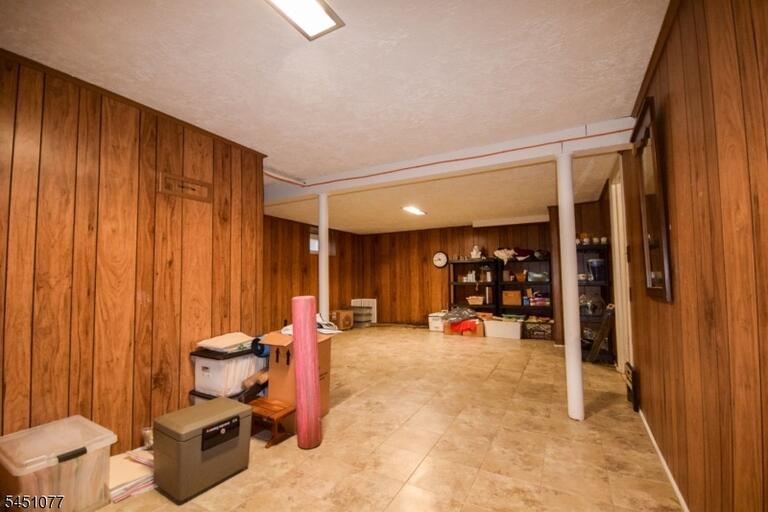 Property listing MLS 4044971 photo 15
