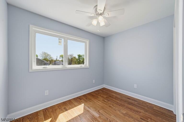Property listing MLS 4044990 photo 14