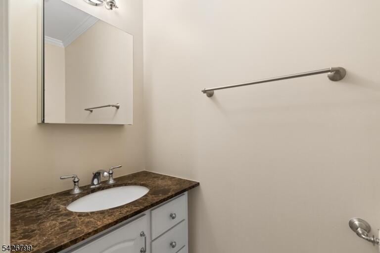 Property listing MLS 4044997 photo 8