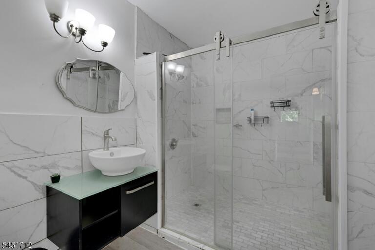 Property listing MLS 4045002 photo 19
