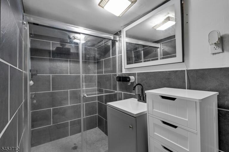 Property listing MLS 4045002 photo 26