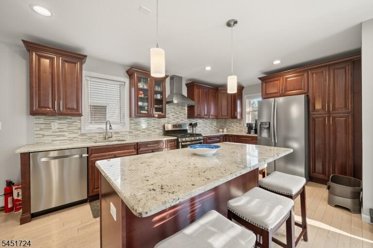 Property listing MLS 4045023 photo 9