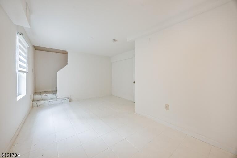 Property listing MLS 4045078 photo 20