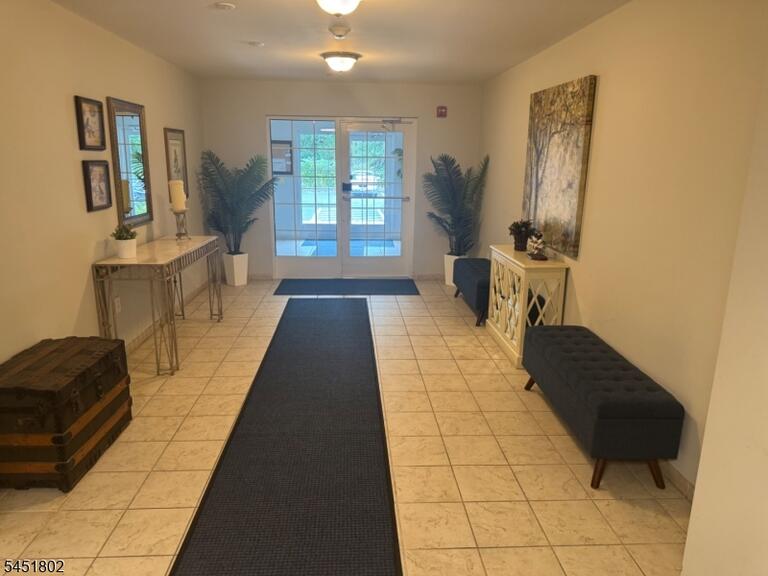 Property listing MLS 4045101 photo 18